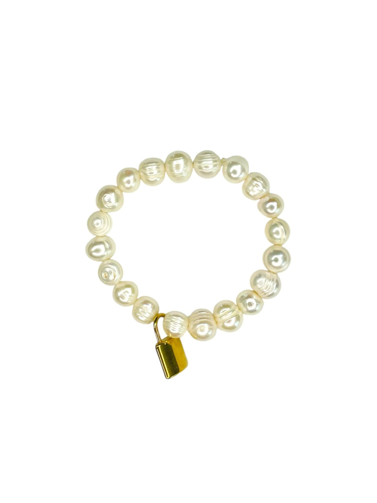 PEARL BRACELET WITH LOCK